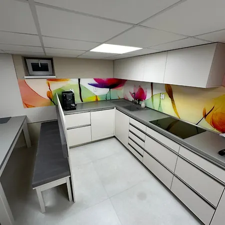 Guest house Fully Equipped Kosice-barca