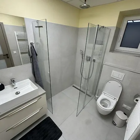 Fully Equipped Kosice-barca Guest house